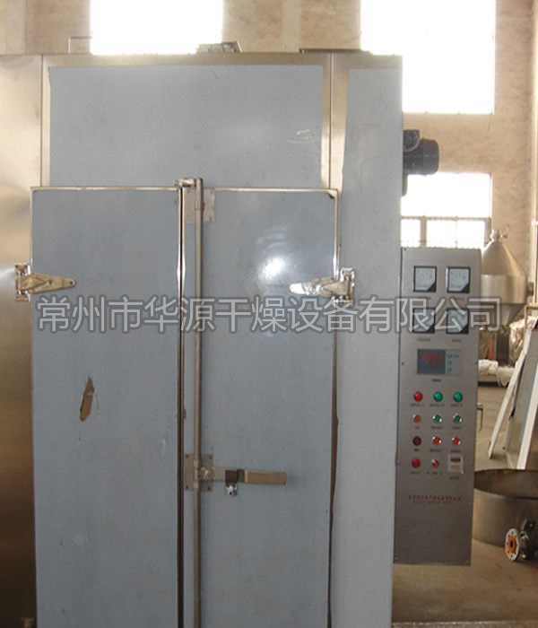 Special oven for drying cosmetic bottle